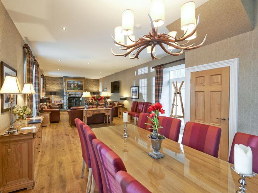 The Coach House - SXXM