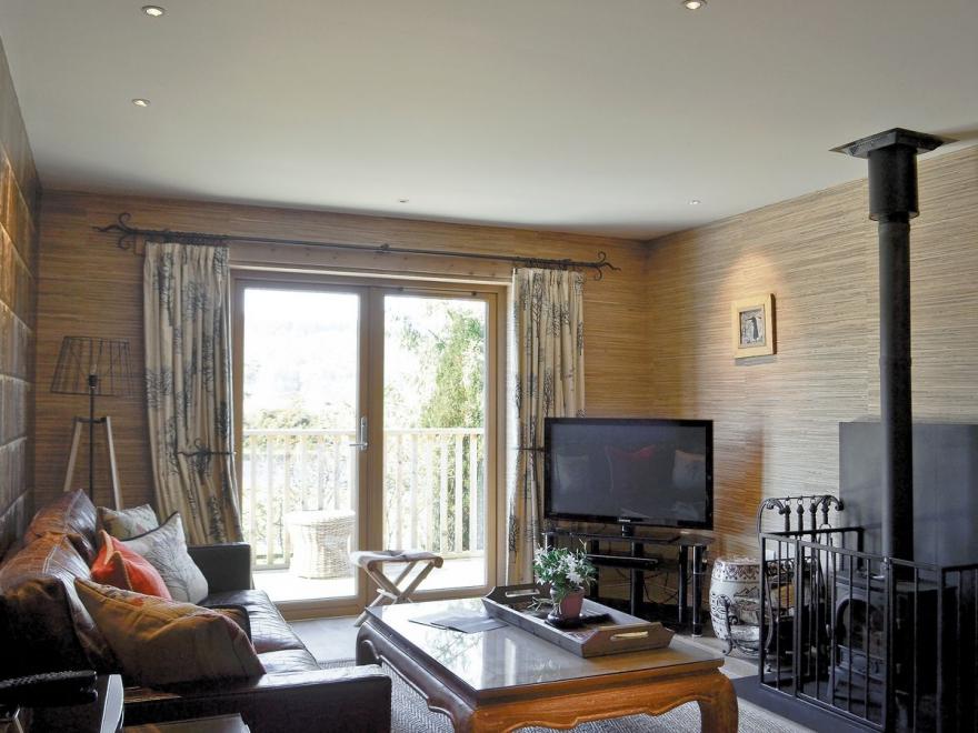 Red Squirrel Cottage - SYYB