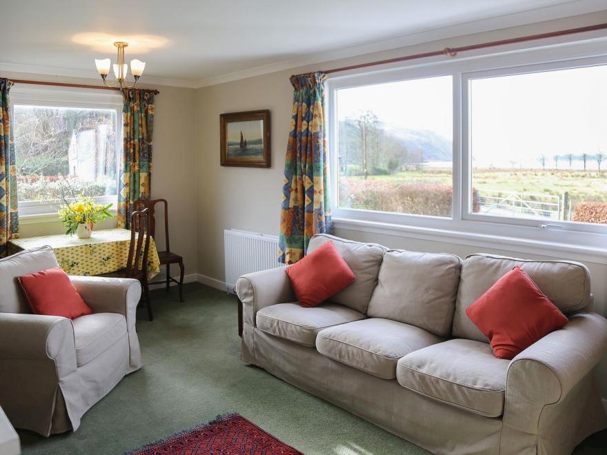 Forest Cottage - SRY