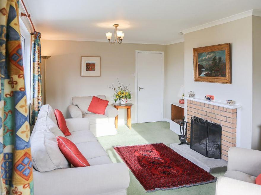 Forest Cottage - SRY