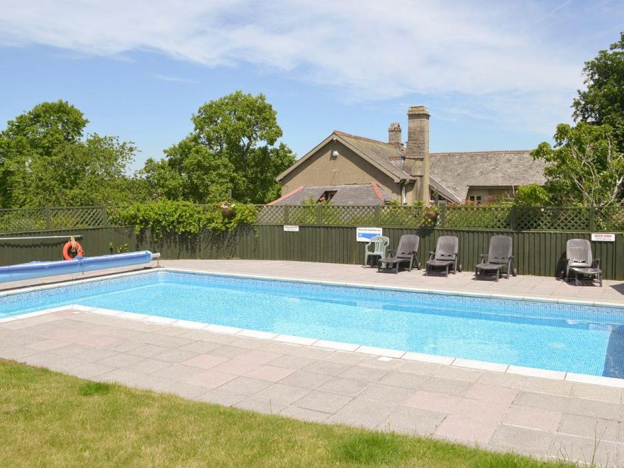 Apple Blossom Cottage