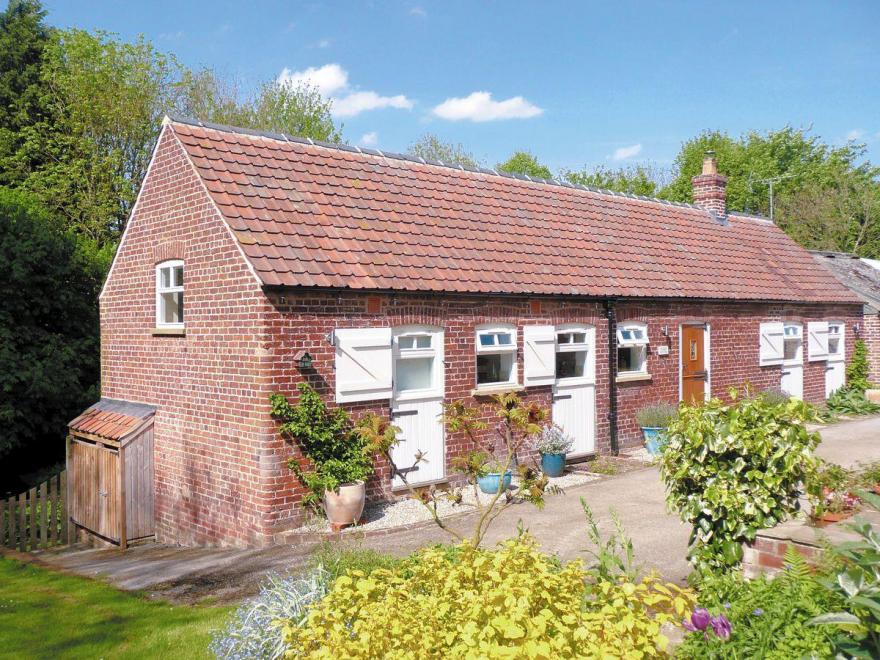 Stable Cottage - 26150