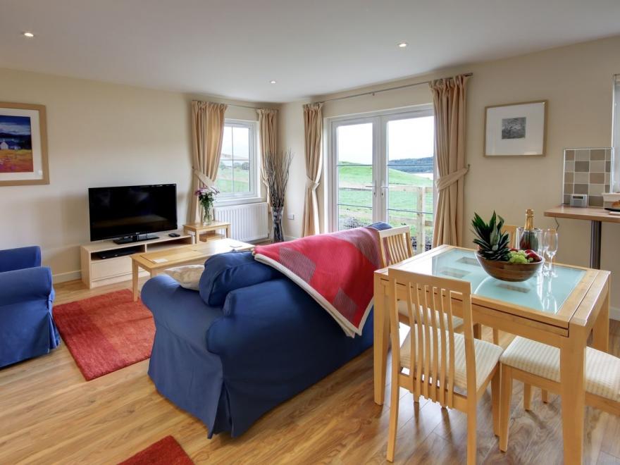 Osprey Cottage- 27939