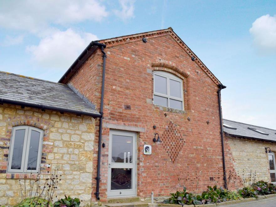 Badgers Sett - 29105