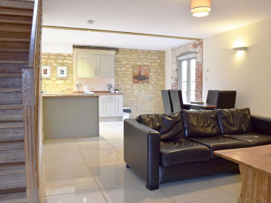 Badgers Sett - 29105