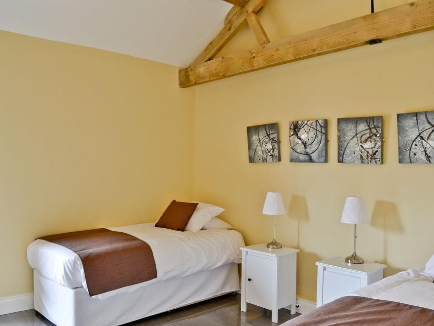 Pheasants Roost - 29108