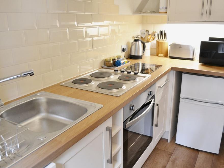 Woodfield Manor Apartment 1