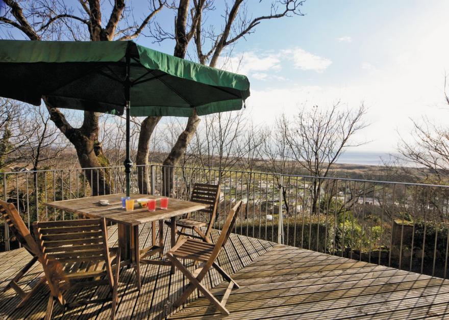 Seacrest Cottage - HW7746