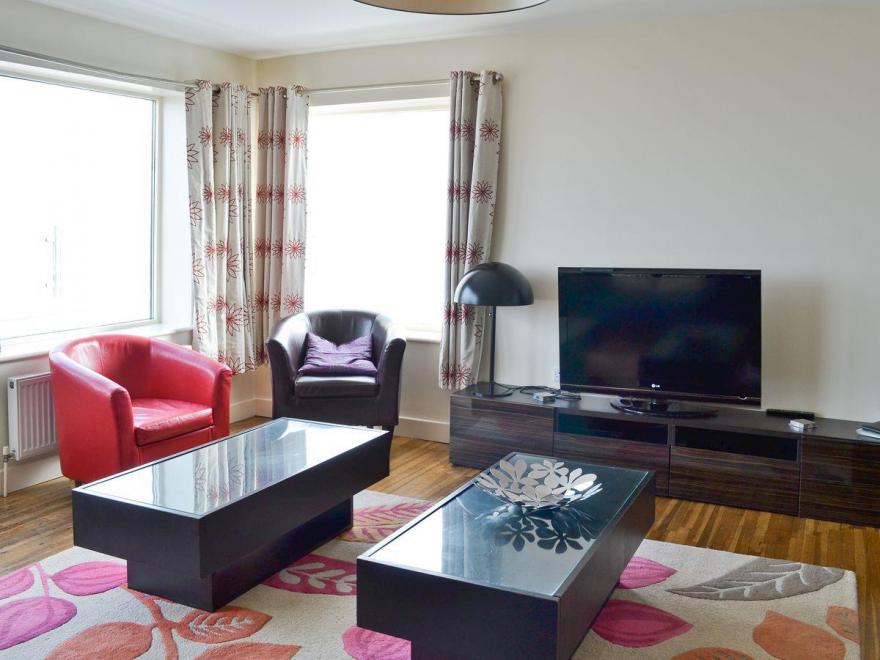 White House Apartment 2 - 25067