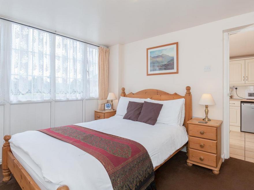 Cherry Cottage - 24824