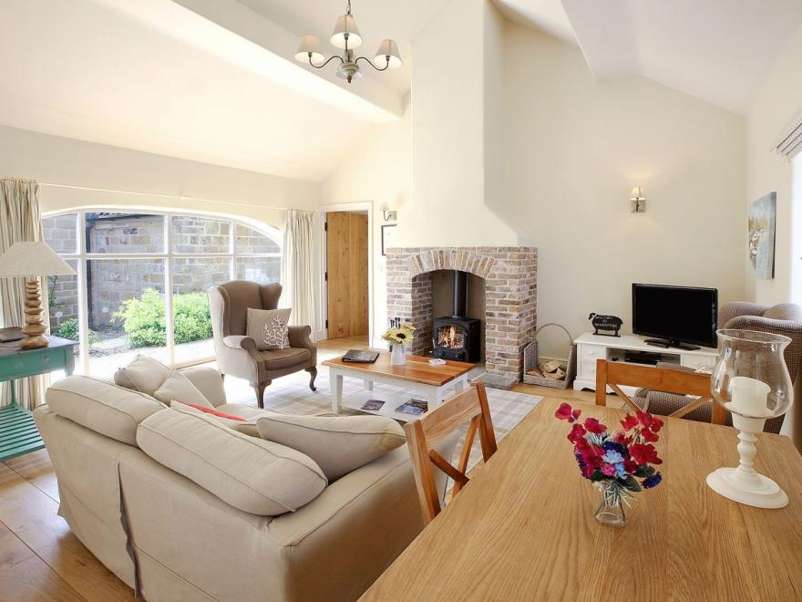 Harrowby Cottage-IXD