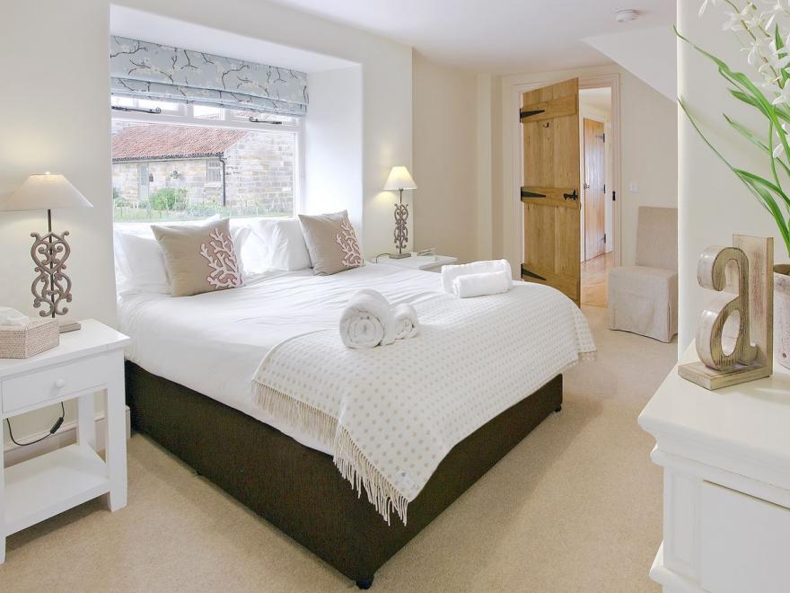 Scarborough Cottage-IXH