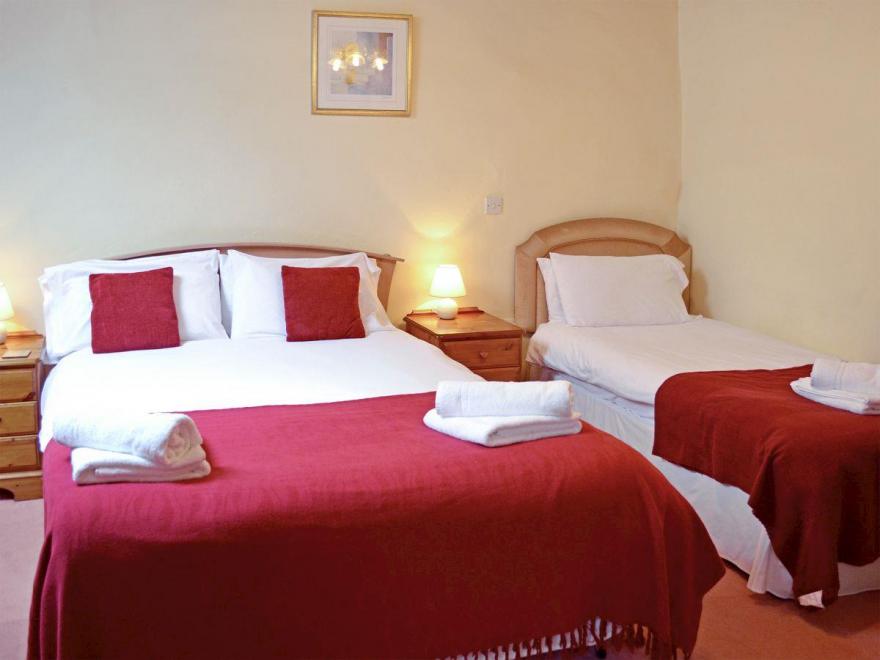 Bonsall Cottage - RDDD