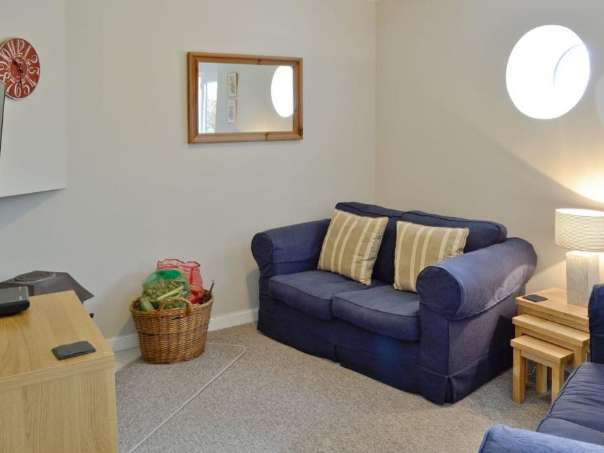 Drakes Cottage - DFZ