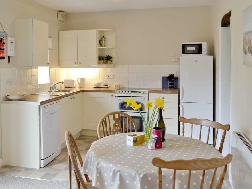 Drakes Cottage - DFZ