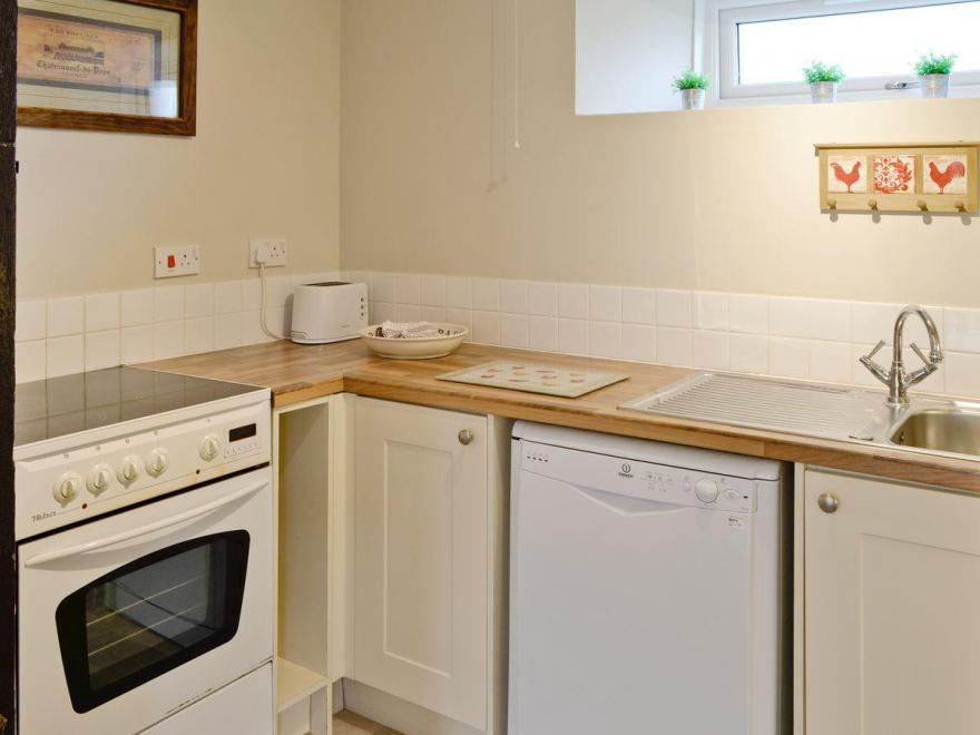 Huntsman's Cottage - DGJ