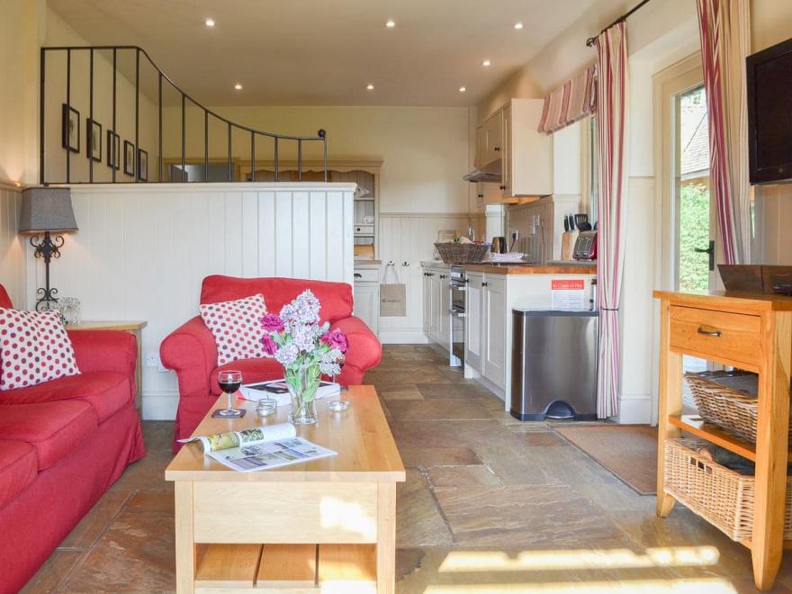 Castlemans Stables West