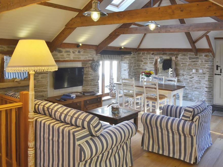 The Stables By The Sea