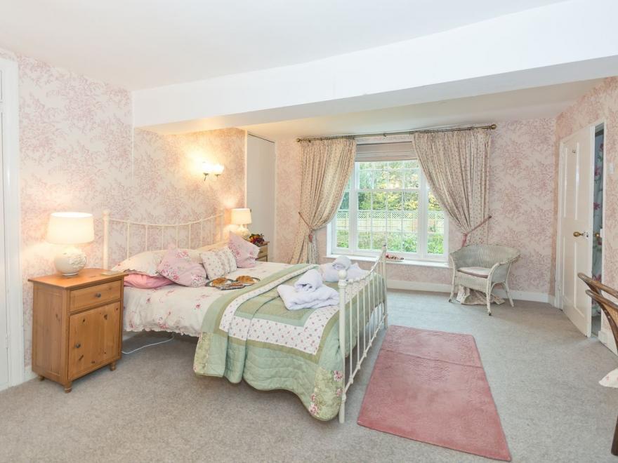 Greenlands Farmhouse