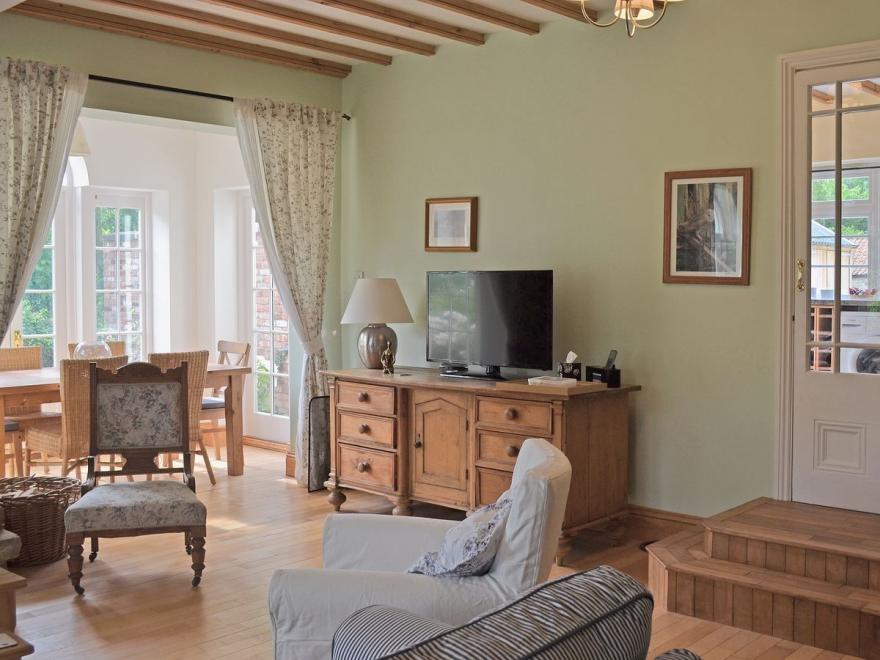 The Farmhouse - West Wing