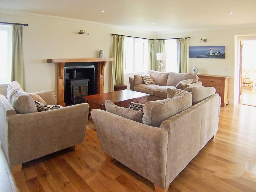 Degnish Farmhouse - SWWU