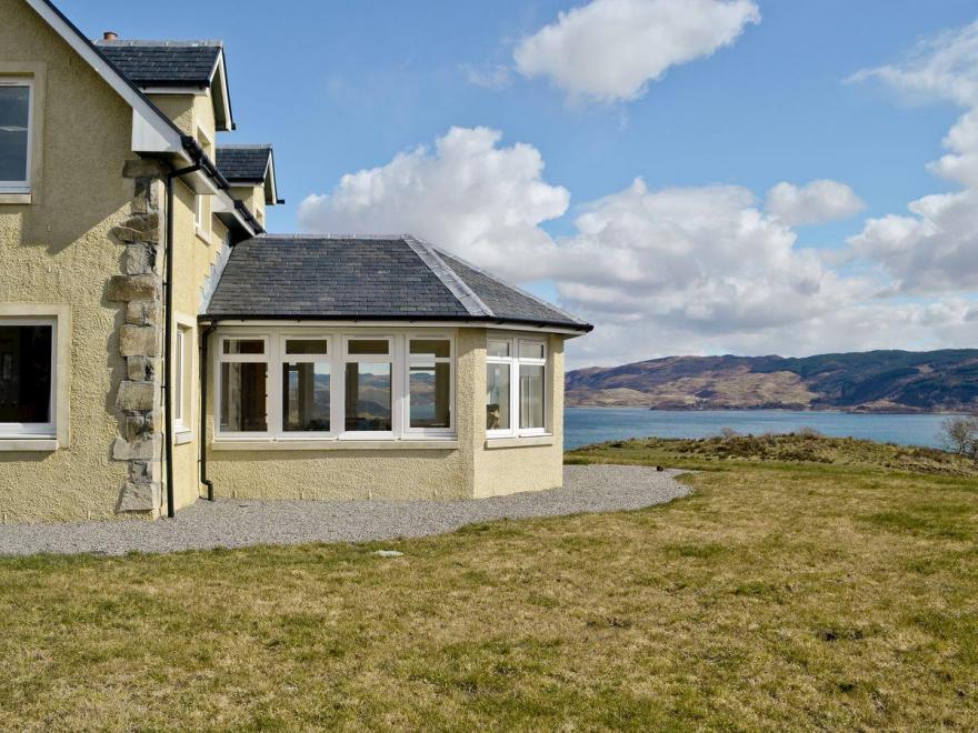 Degnish Farmhouse - SWWU