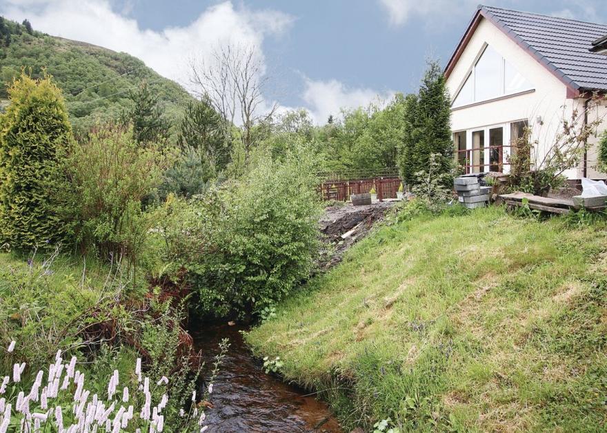 Stob-Ban View - S4582