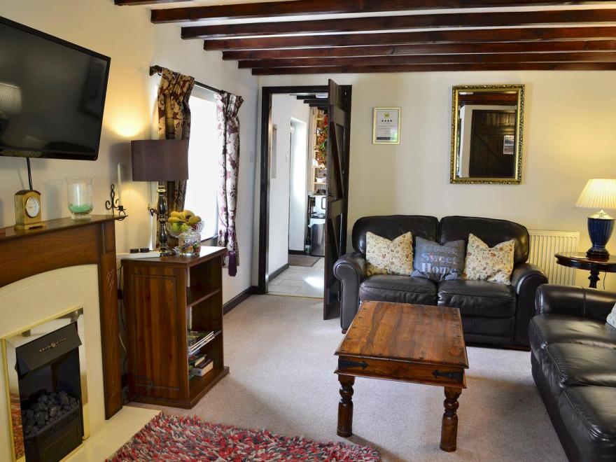 Old Brewery Cottage- UK3002