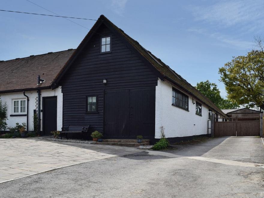 Kingshill Farm - Meadow View