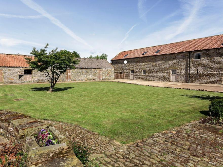 Thirley Cotes Farmhouse