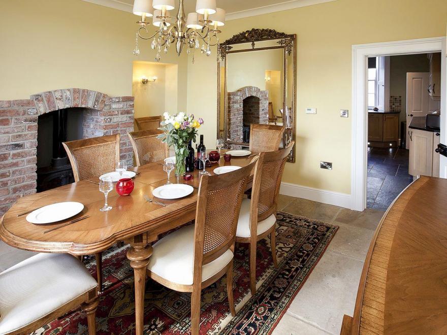 Thirley Cotes Farmhouse