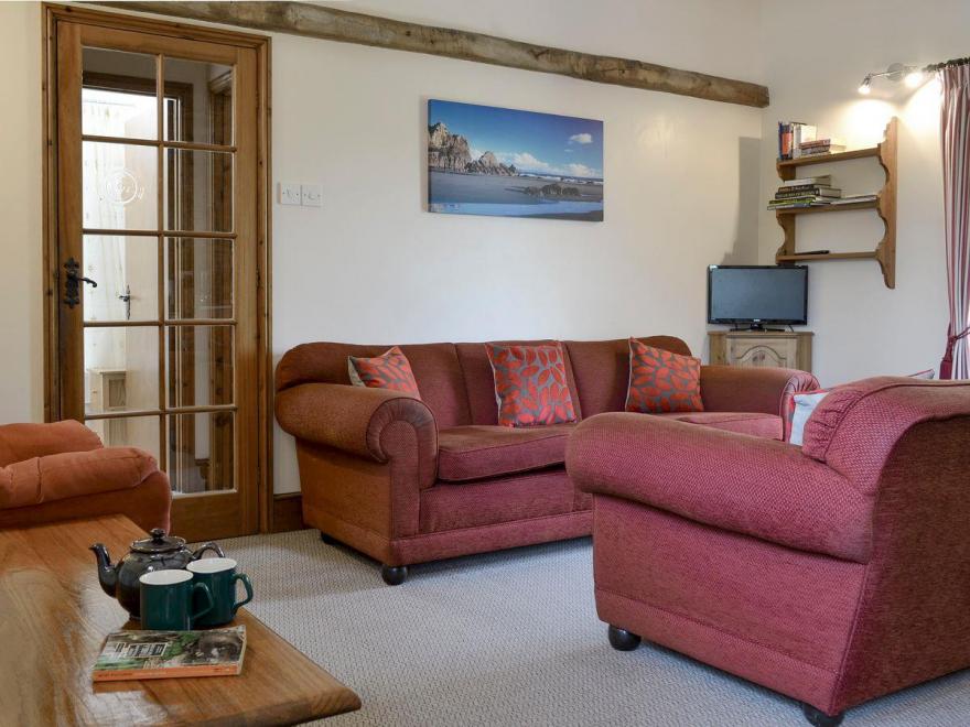 Warren Cottage-UKC2098