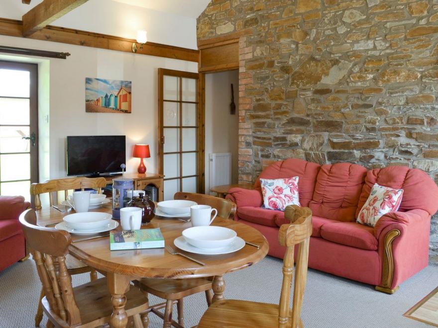 Halcyon Cottage -UKC2099