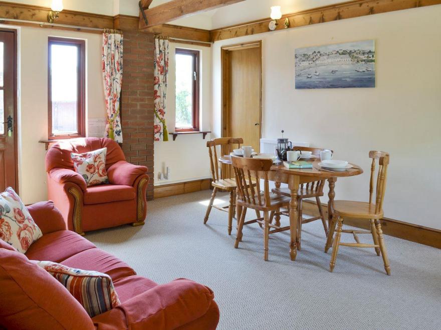 Halcyon Cottage -UKC2099