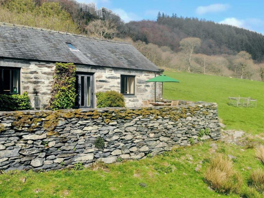 Benar Cottages - Y Llaethdy