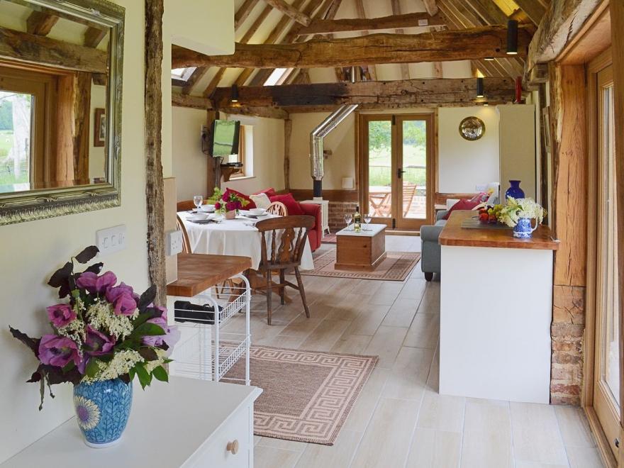 The Longbarn Huntbourne