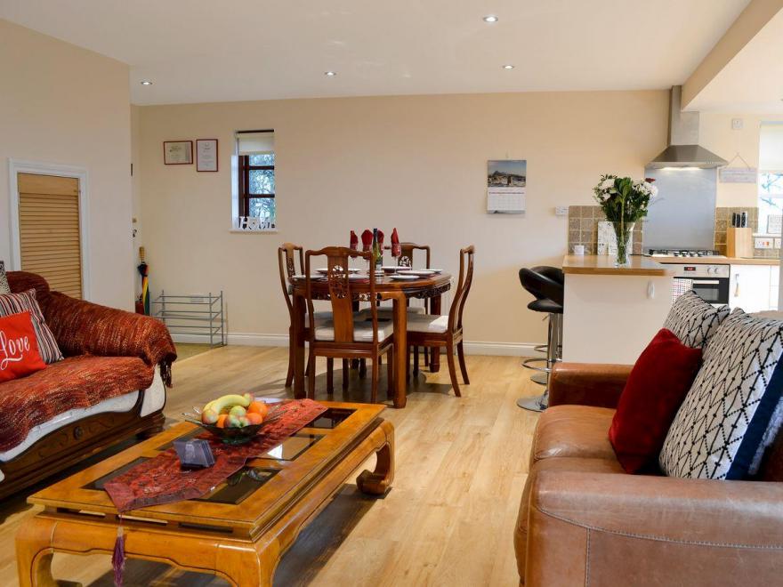 East Hillerton Lodge