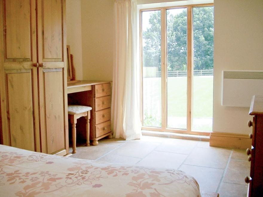 Hutton Cottage - 23050