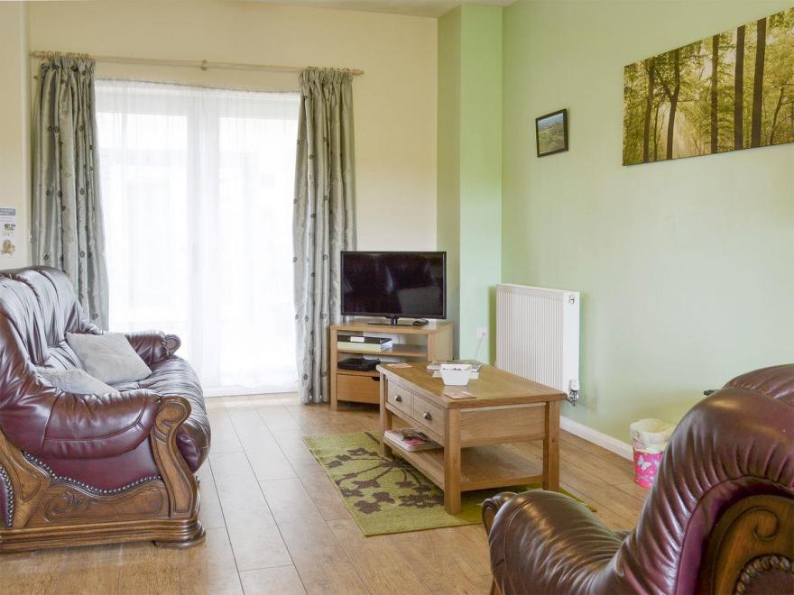 Snowdrop Cottage - W43121