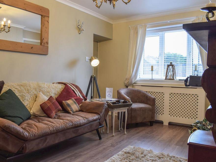 123V Tillicoultry Holiday Let