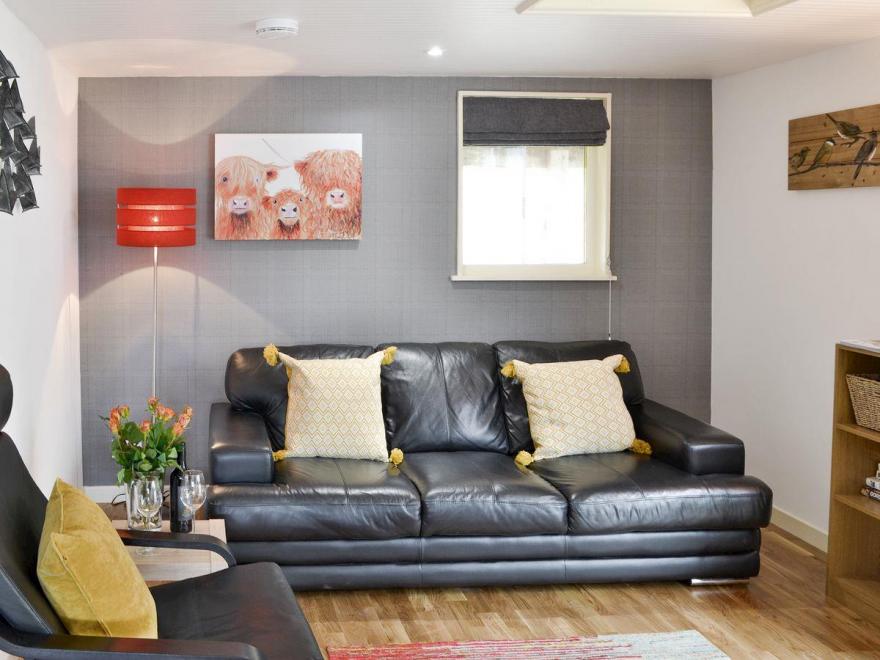 Heron's Rest Cottage - UK5768