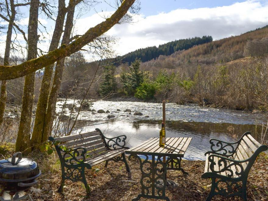 Heron's Rest Cottage - UK5768