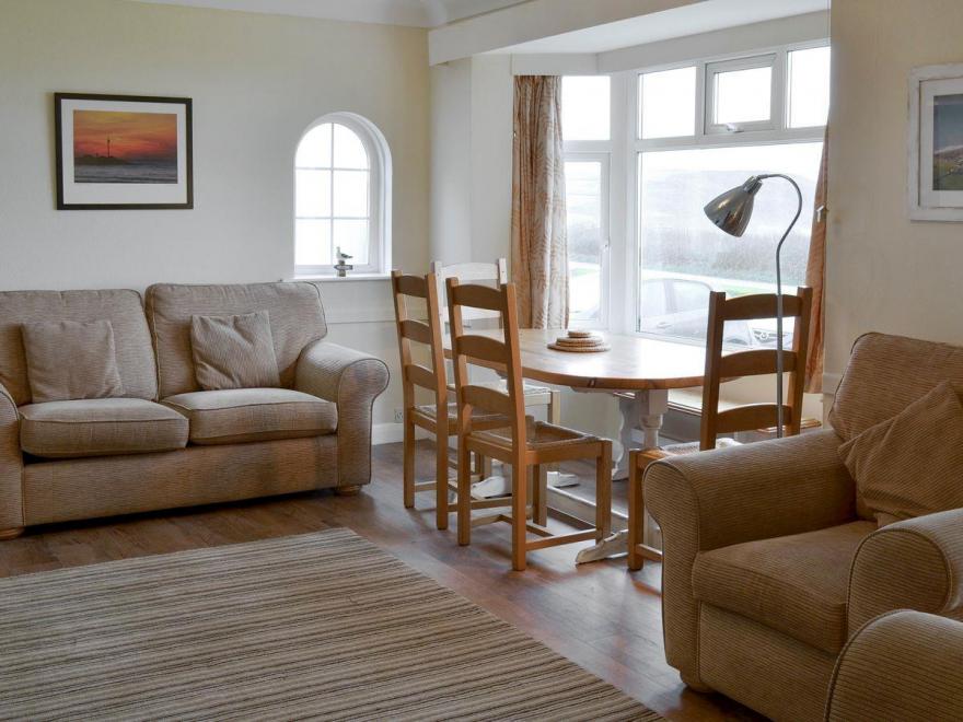 Lower Quinceborough - UKC2678