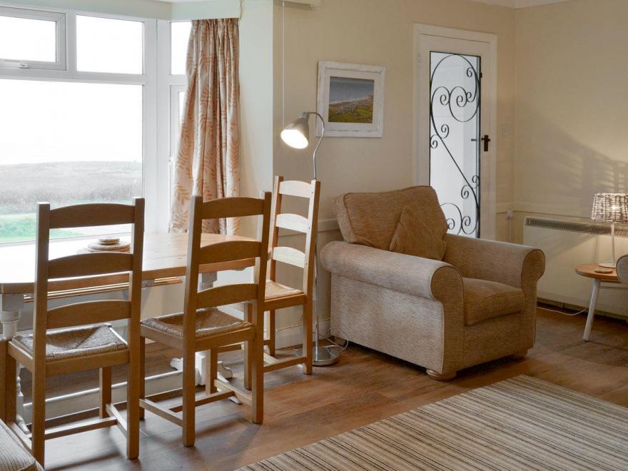 Lower Quinceborough - UKC2678