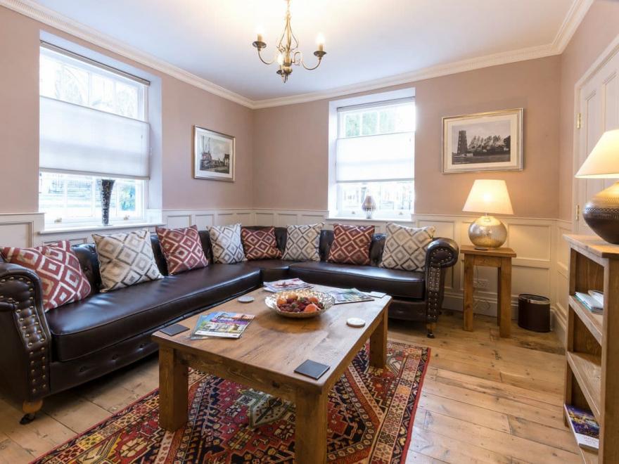 Beverley Minster House