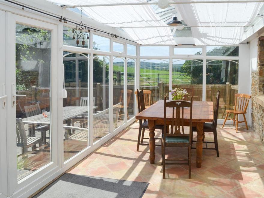 Tythecombe Lake Cottage