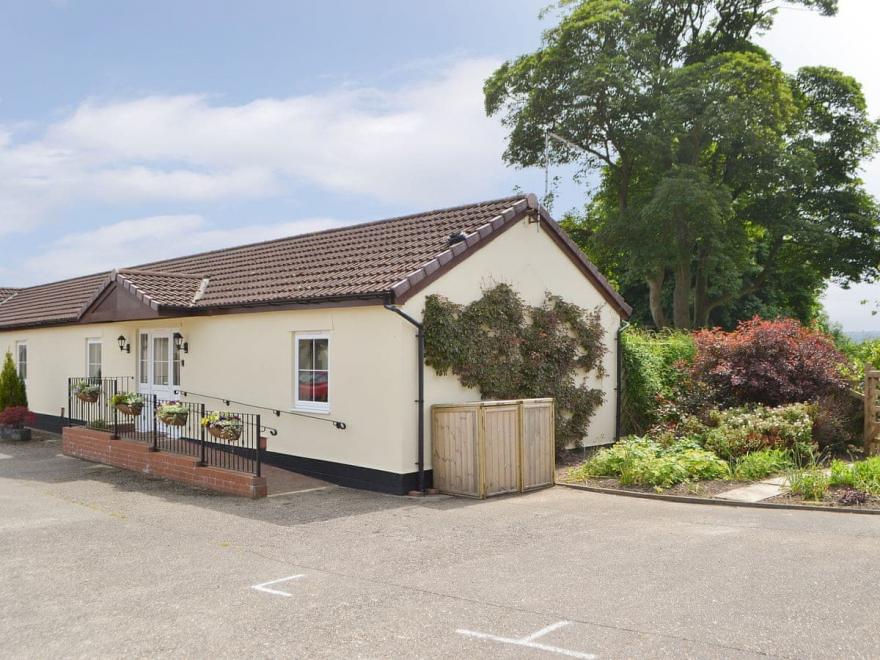 Three Gorgeous Girls Cottage