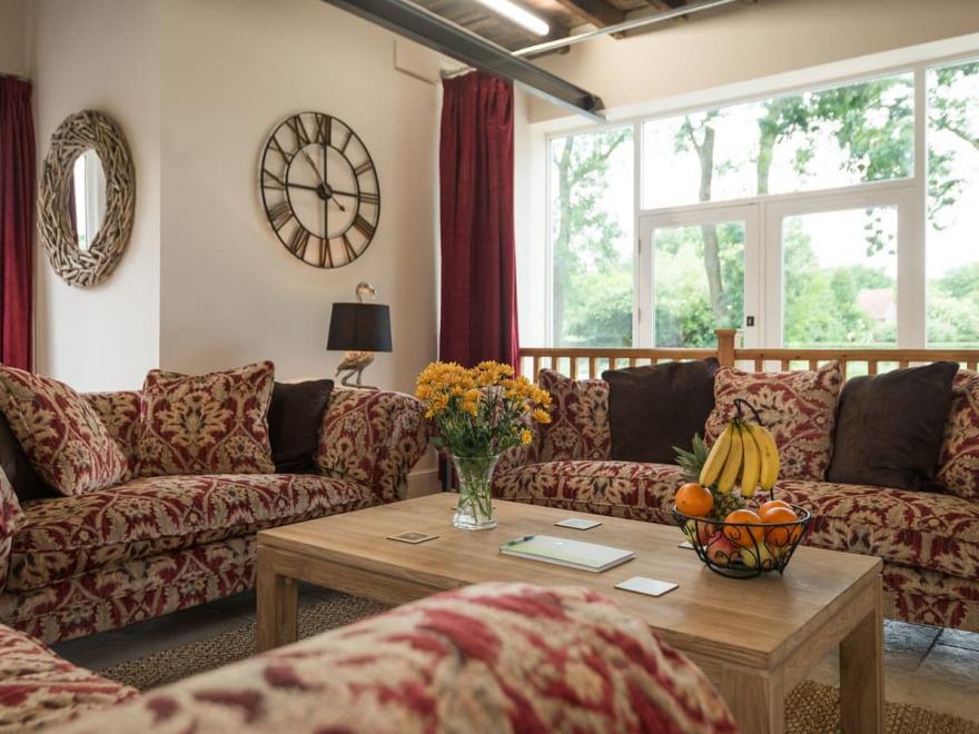 Haven View - UKC2301