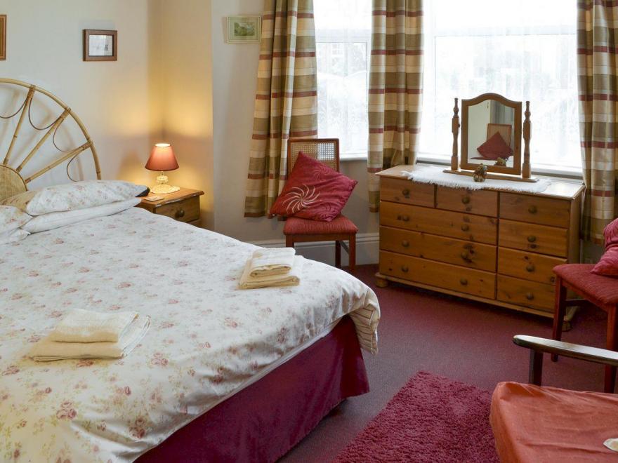 Apt 1 Barton - UKC2712