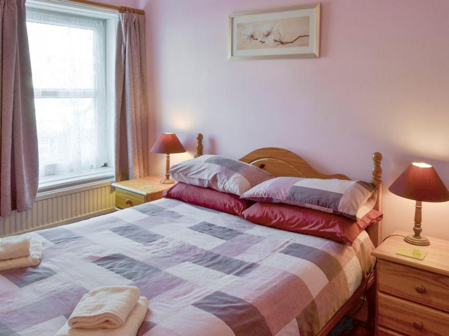 Apt 5 Hickling - UKC2716